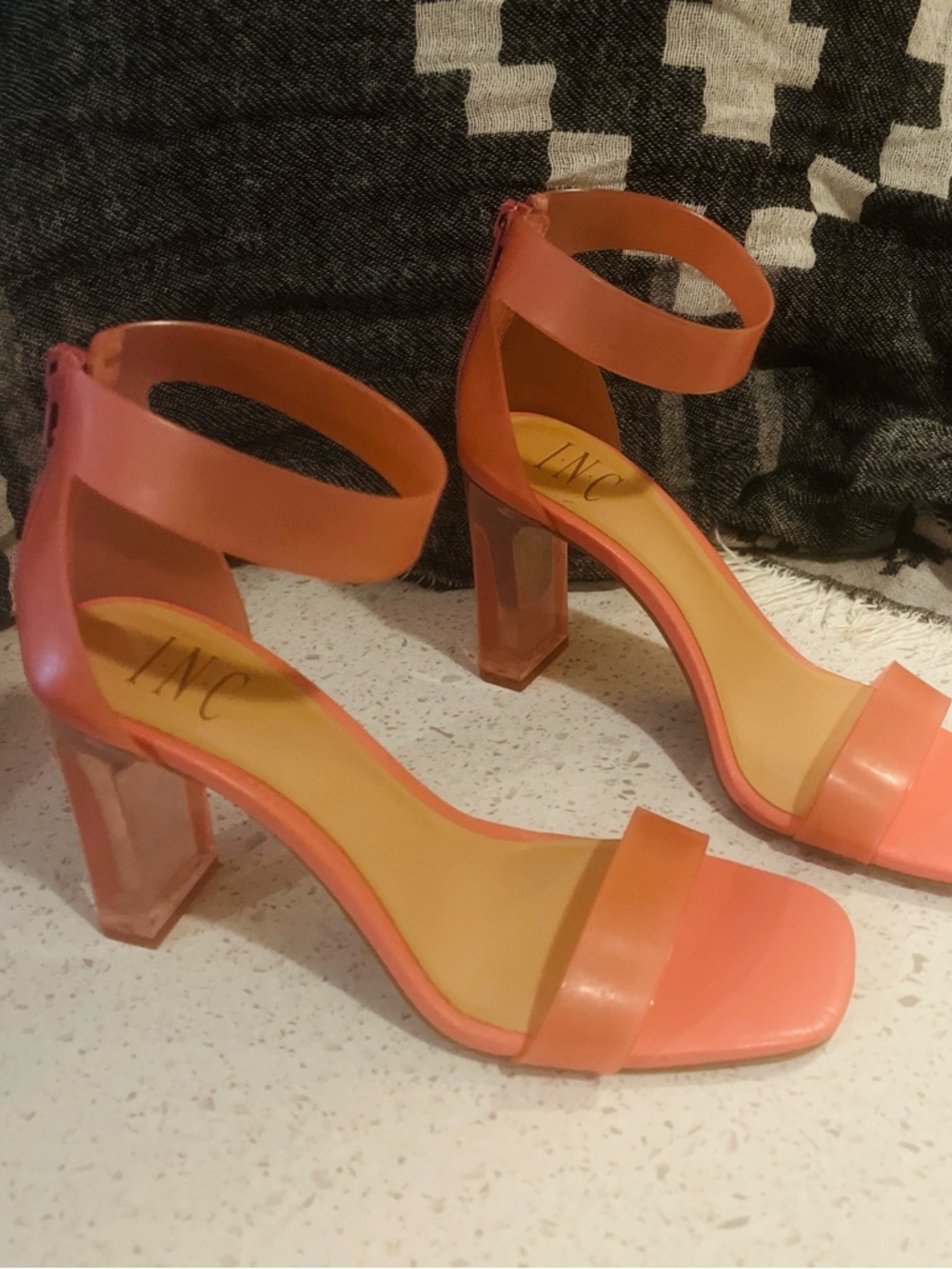 NWOB W’s 7 INC International Concepts Makenna Pink Ankle-Strap Block Heels - Picture 2 of 7
